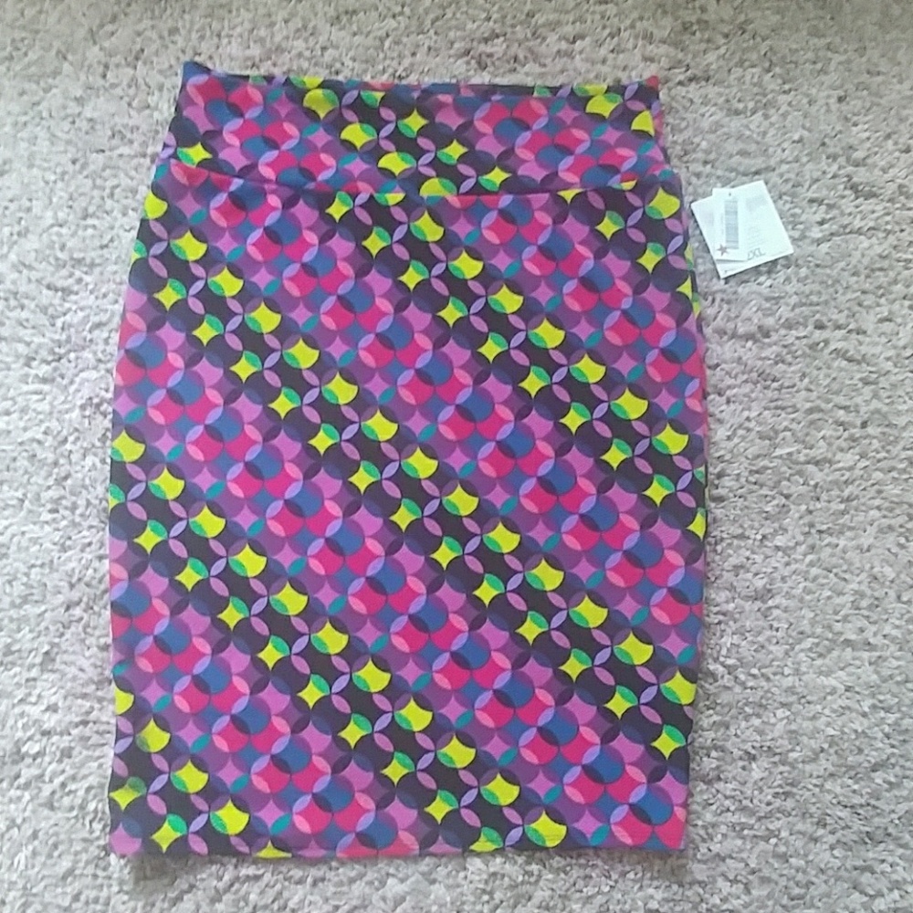 BRAND NEW - Lularoe Retro 2XL Cassie